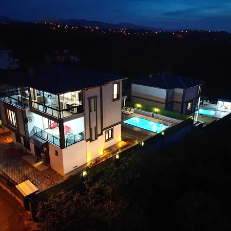 Konakoenue Center 1 Villa Trabzon